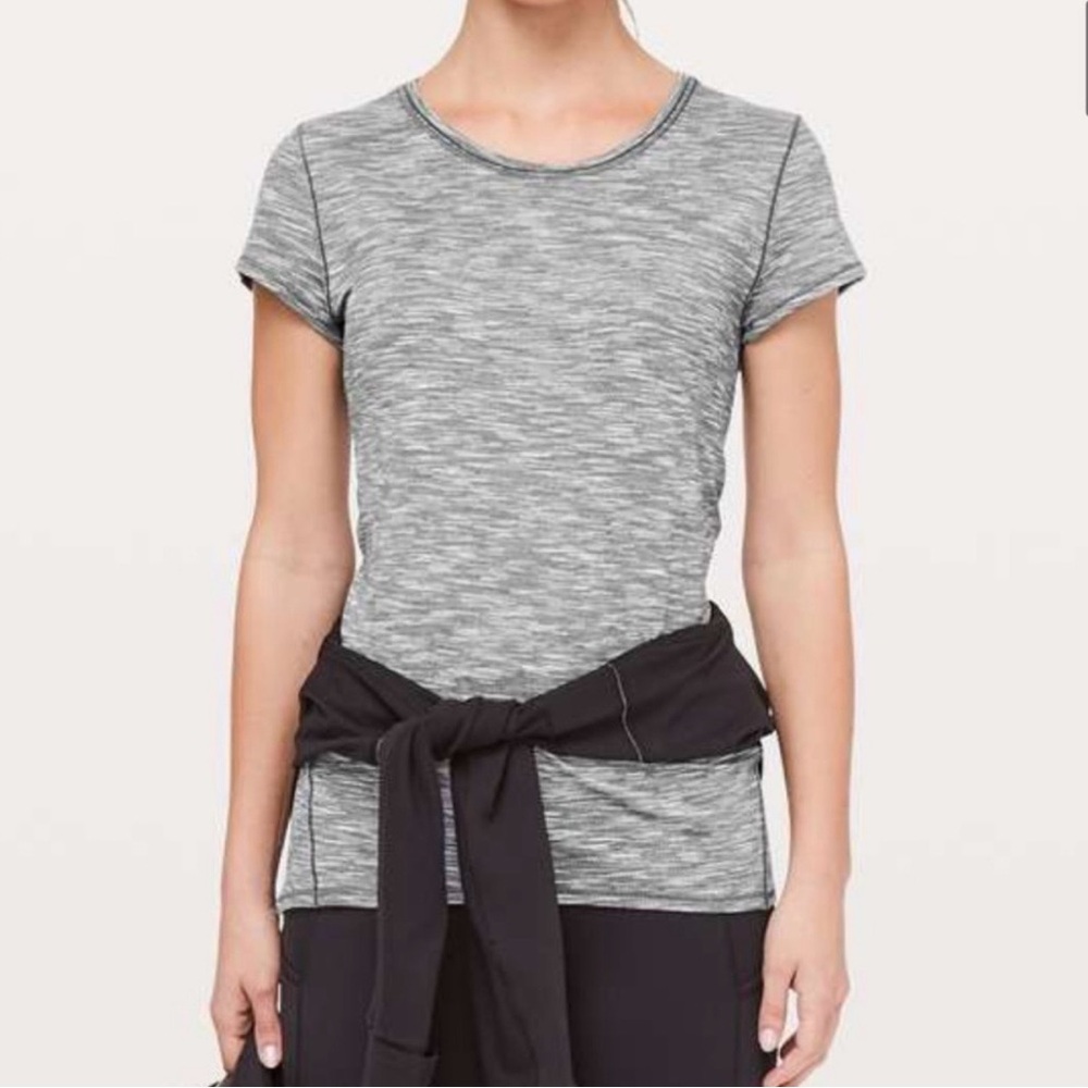 lululemon athletica Another Mile Heathered Gray Short Sleeve Crew Tee NWT Size 8